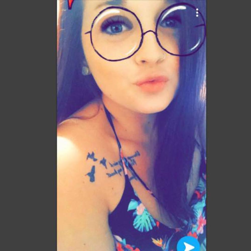 Meet your Posher, Kaitlyn
